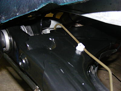 Rear suspension fitted up.-dscf1966-jpg